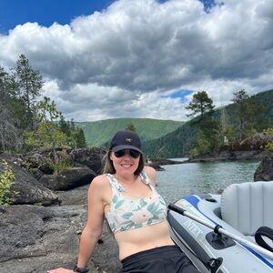 Meet your Posher, Joss